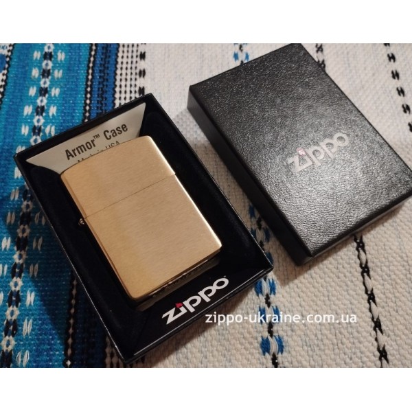  Запальничка Zippo Brushed Brass Armor (168)