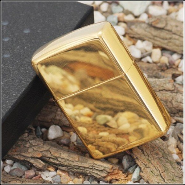 Запальничка Zippo High Polish Brass Armor 169