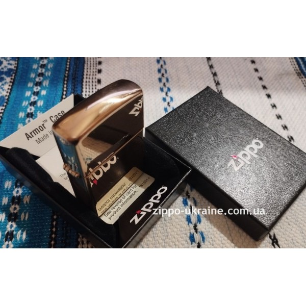 Запальничка Zippo High Polish Brass Armor 169