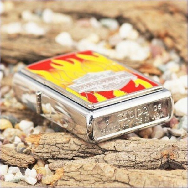 Запальничка Zippo Harley Davidson Flames (20868)