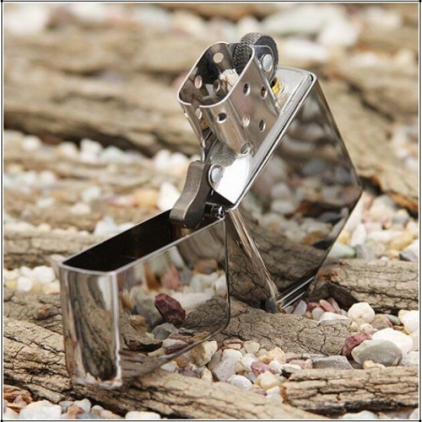 Запальничка Zippo Vintage High Polish Chrome 260