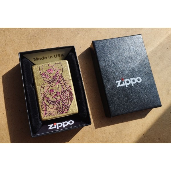 Запальничка Zippo Bony Embrace Design 47149