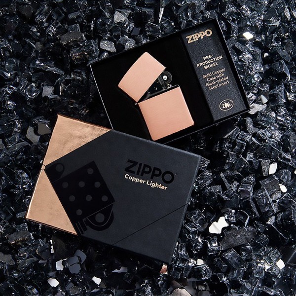 Запальничка Zippo Solid Copper with Black Plated Insert 48107