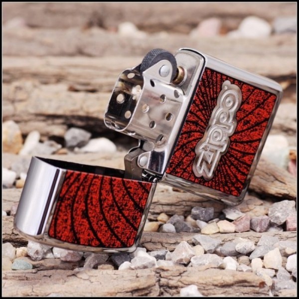 Зажигалка Zippo Classics Spiral High Polish Chrome 24804