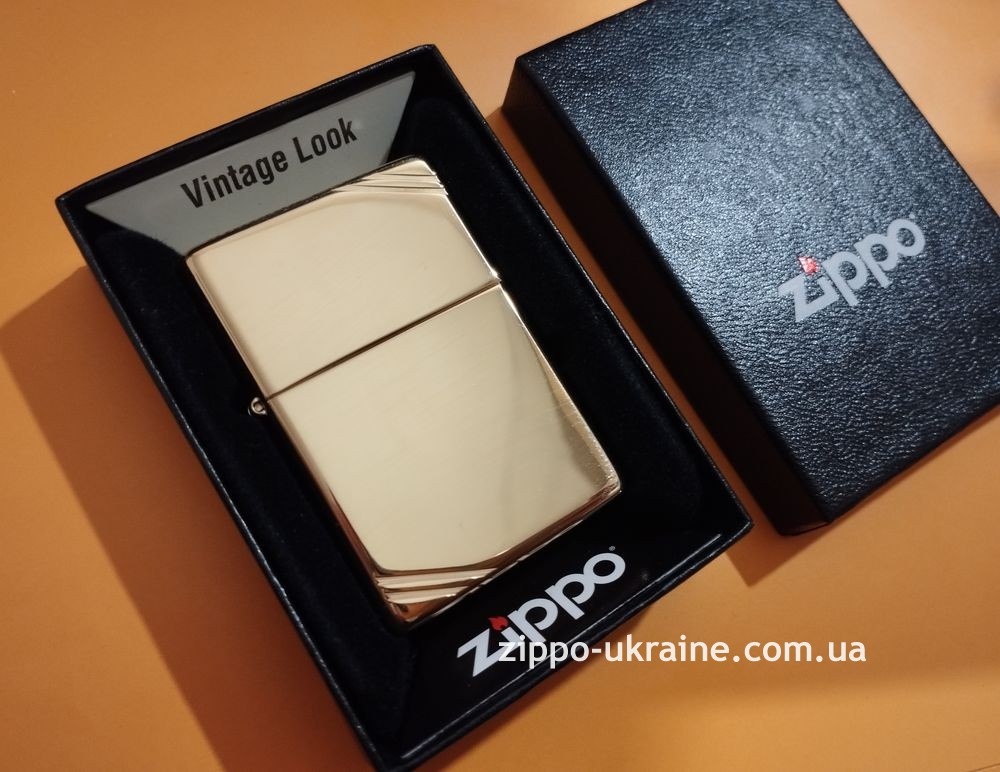 Зажигалка Zippo Vintage High Polish Brass 270
